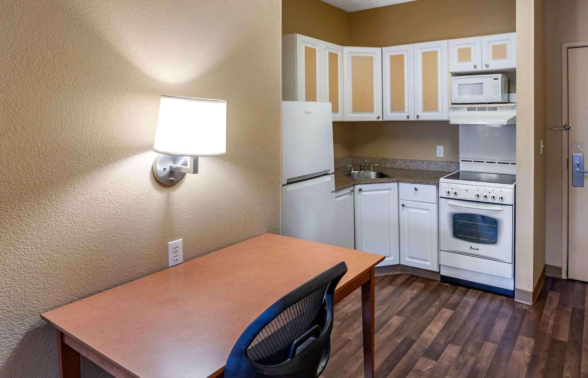 Extended Stay America Suites - San Rafael - Francisco Blvd East Екстериор снимка